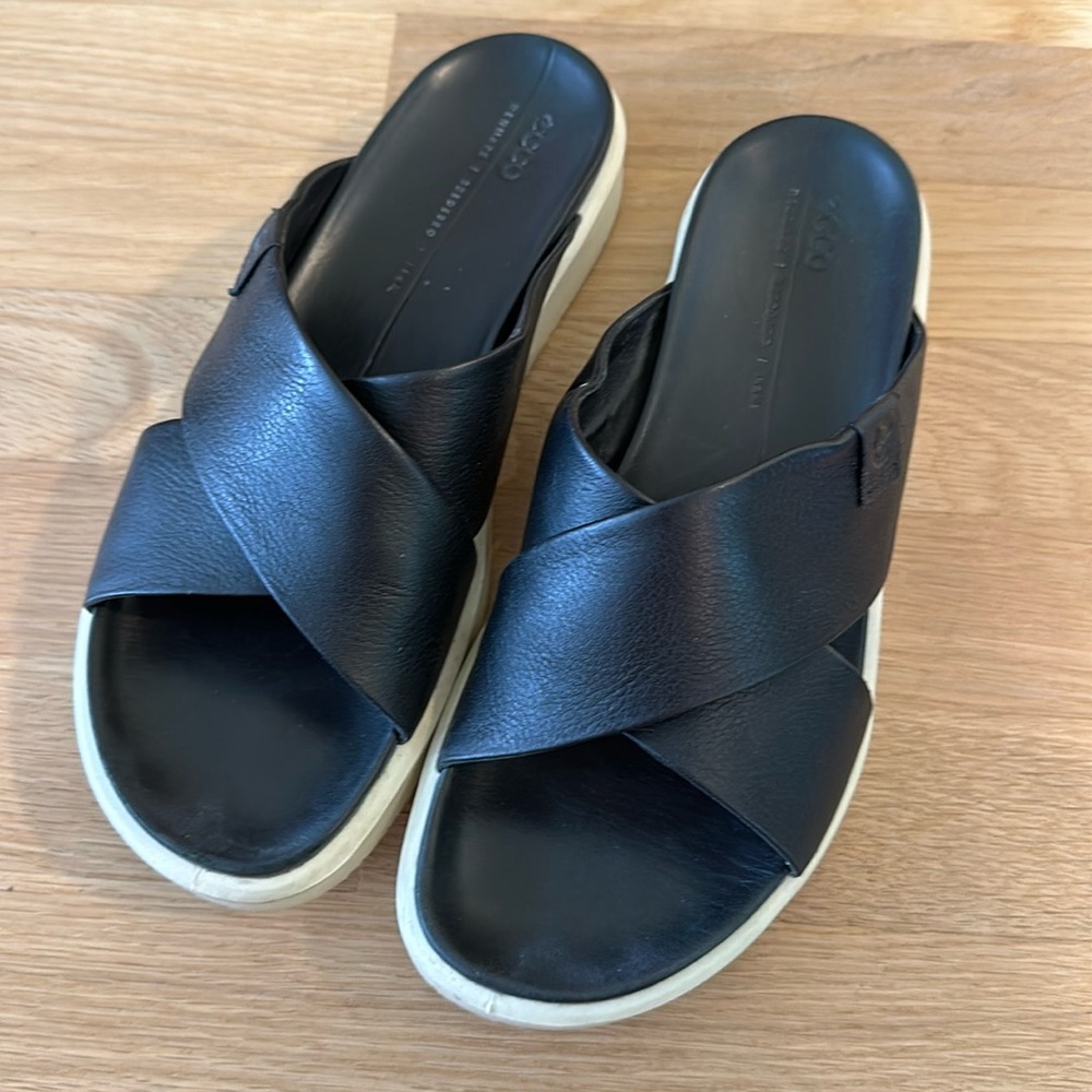 ECCO Criss Cross Touch Leather Open Toe Slide Sandals